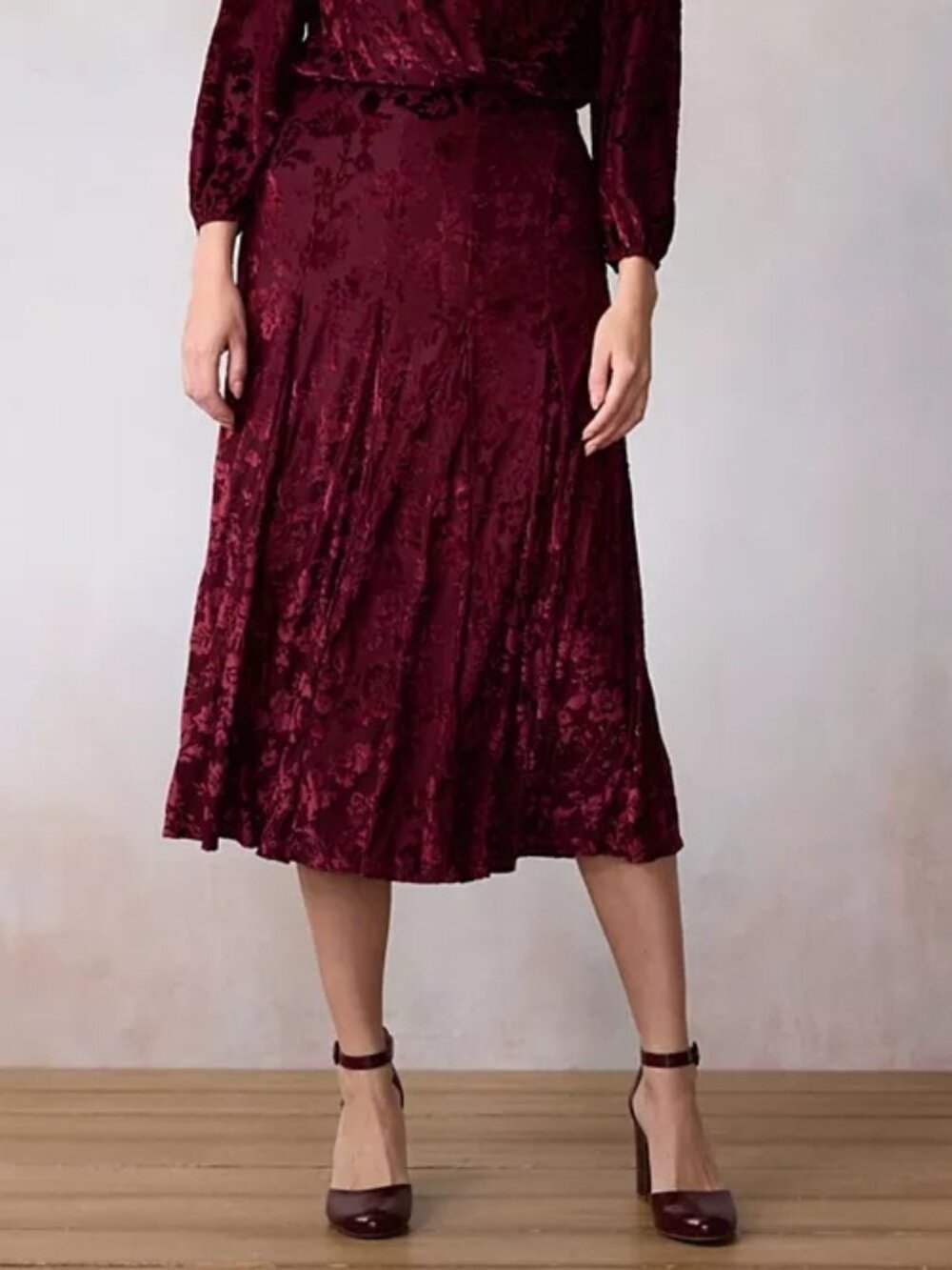 LC Lauren Conrad Burnout Velvet Burgundy Godet A-Line Midi Flared Skirt Small